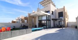 Villa à vendre à Lomas de Cabo Roig