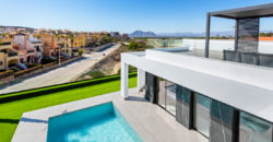 Villas à vendre sur le golf La Finca