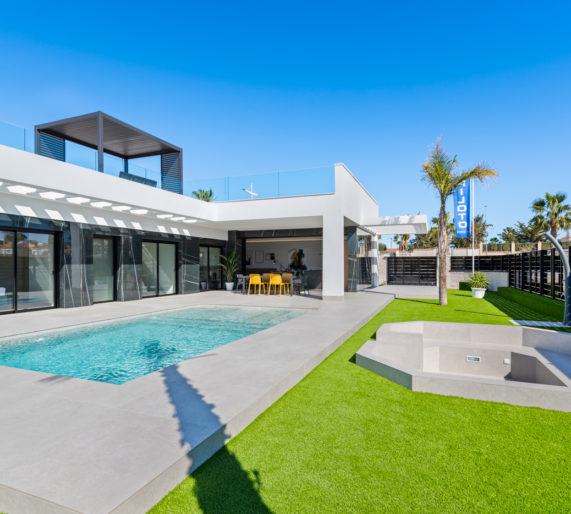 Villas à vendre sur le golf La Finca