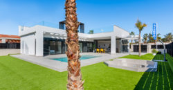 Villas à vendre sur le golf La Finca