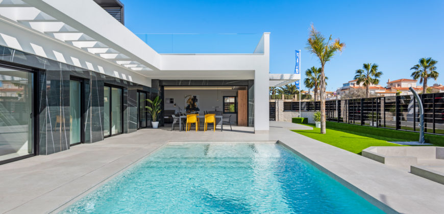 Villas à vendre sur le golf La Finca