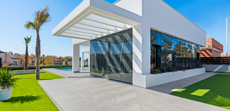 Villas à vendre sur le golf La Finca