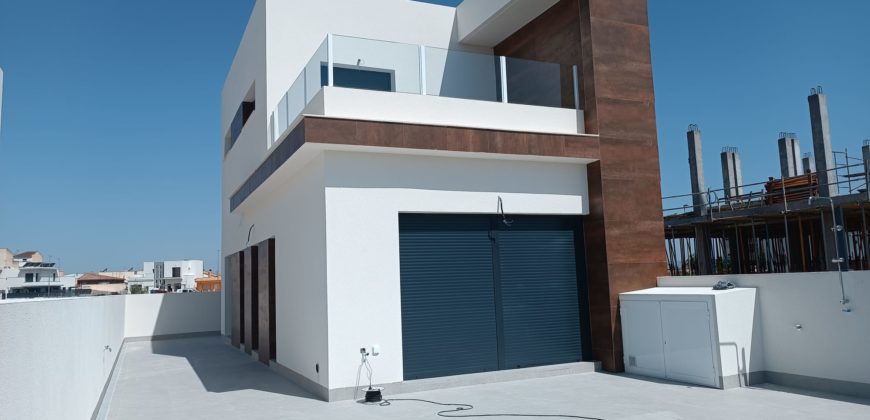 Maison à vendre à Daya Nueva