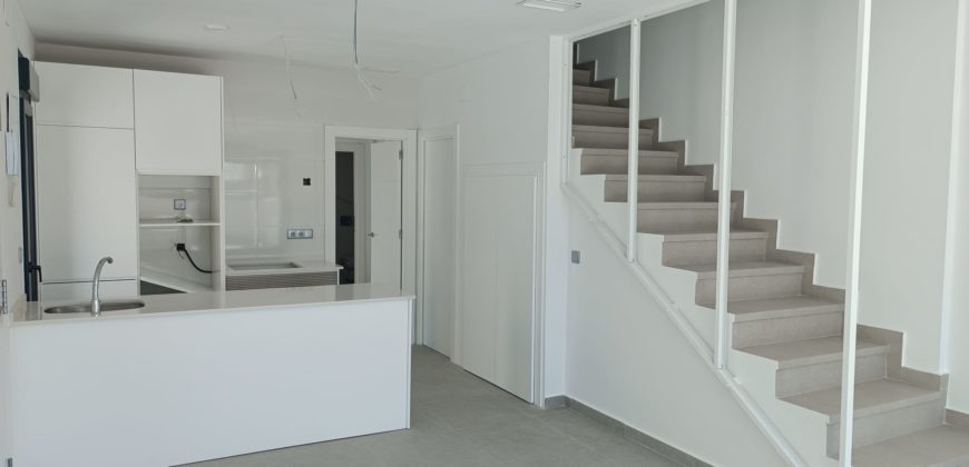 Maison à vendre à Daya Nueva